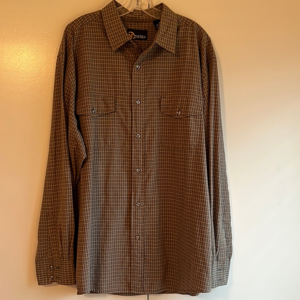 Nautica button down size XL